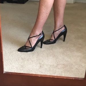 Via Spiga black leather heels